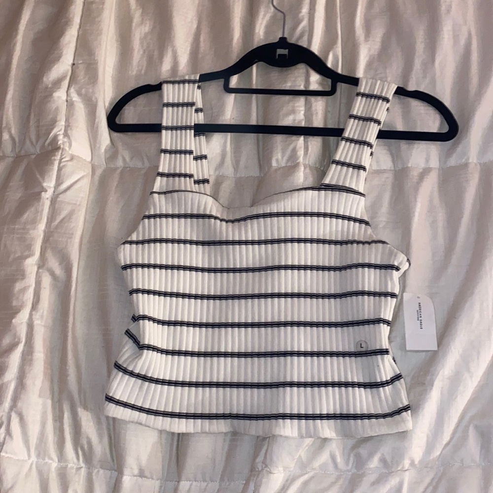 American eagle navy and white cropped tank top. size large.